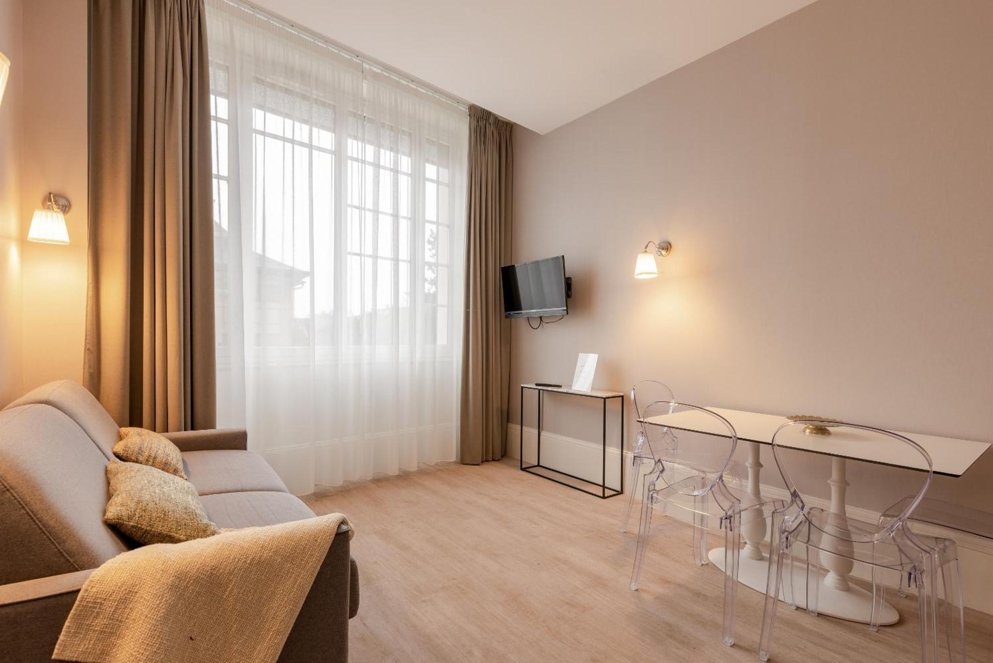 La Maison Blanche - Apparthotels De Charme Chic & Cosy A 350M Du Coeur De Ville De Limoges - Acces Autonome Номер фото