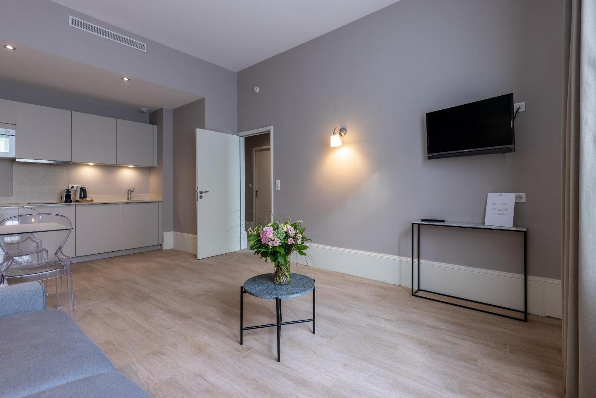 La Maison Blanche - Apparthotels De Charme Chic & Cosy A 350M Du Coeur De Ville De Limoges - Acces Autonome Номер фото