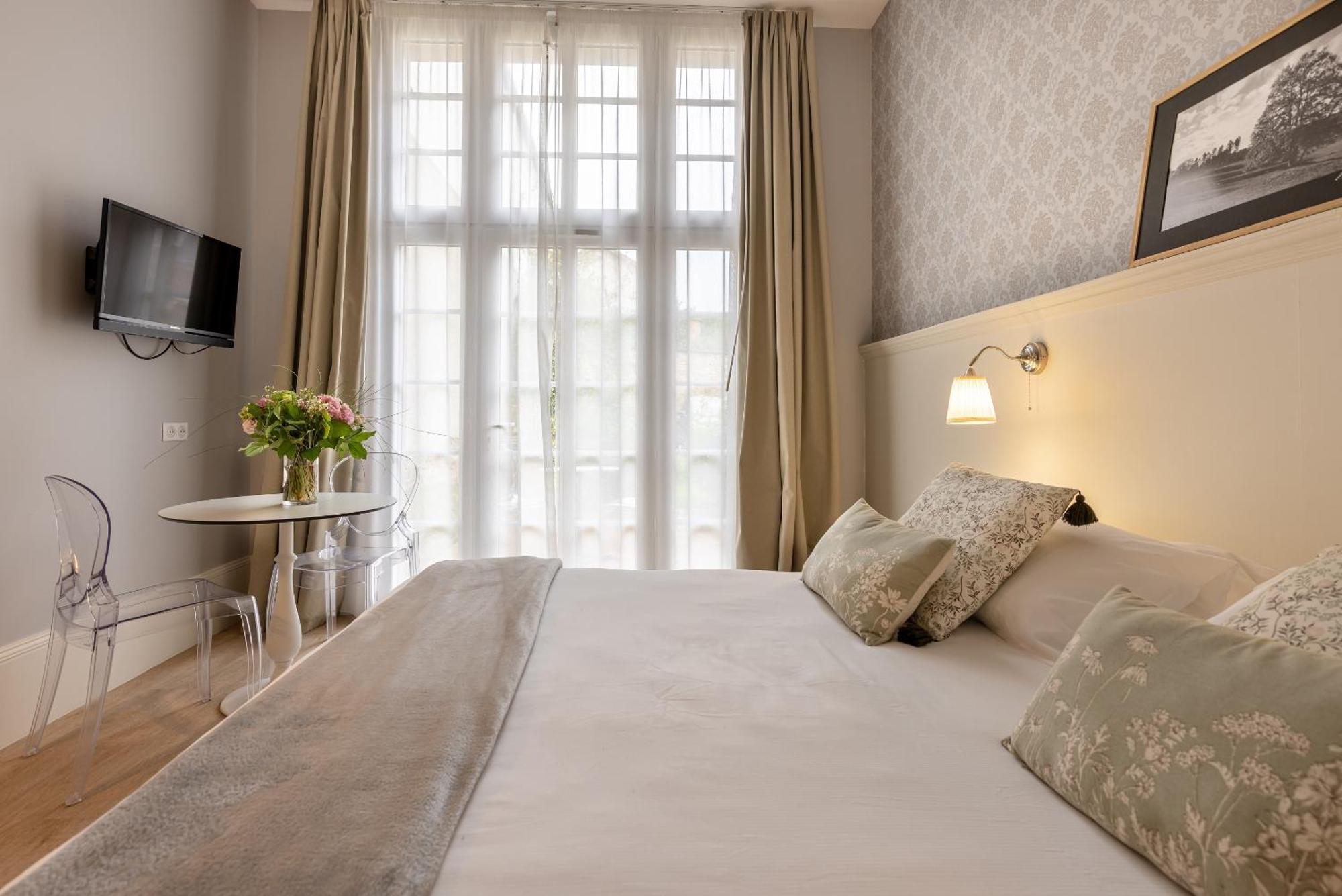 La Maison Blanche - Apparthotels De Charme Chic & Cosy A 350M Du Coeur De Ville De Limoges - Acces Autonome Номер фото