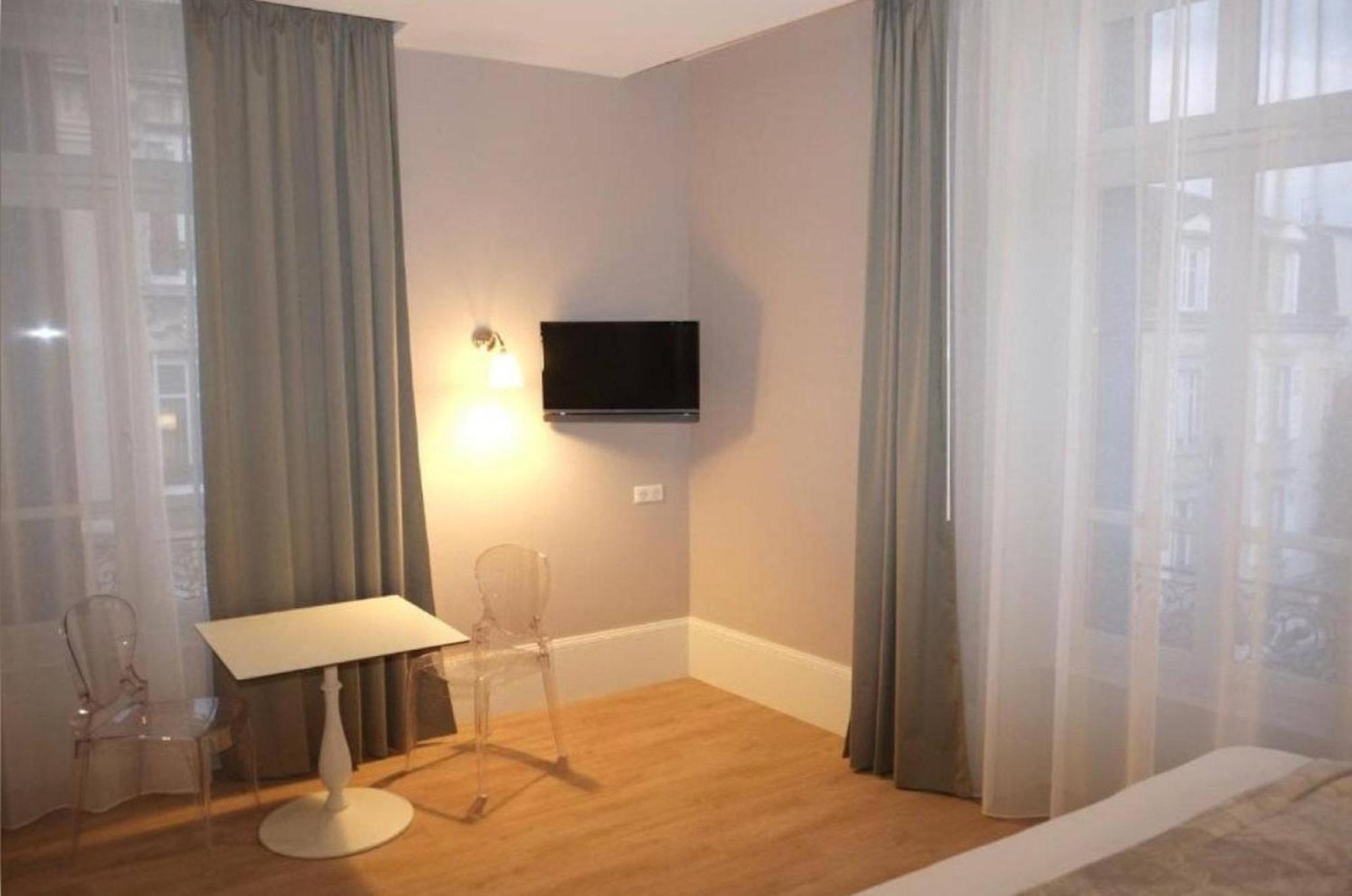 La Maison Blanche - Apparthotels De Charme Chic & Cosy A 350M Du Coeur De Ville De Limoges - Acces Autonome Номер фото